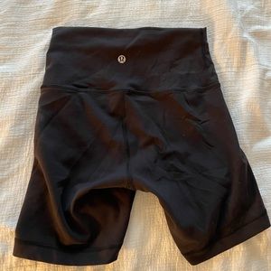 Lulu lemon align high rise shorts. Size 4, 6 inch length.